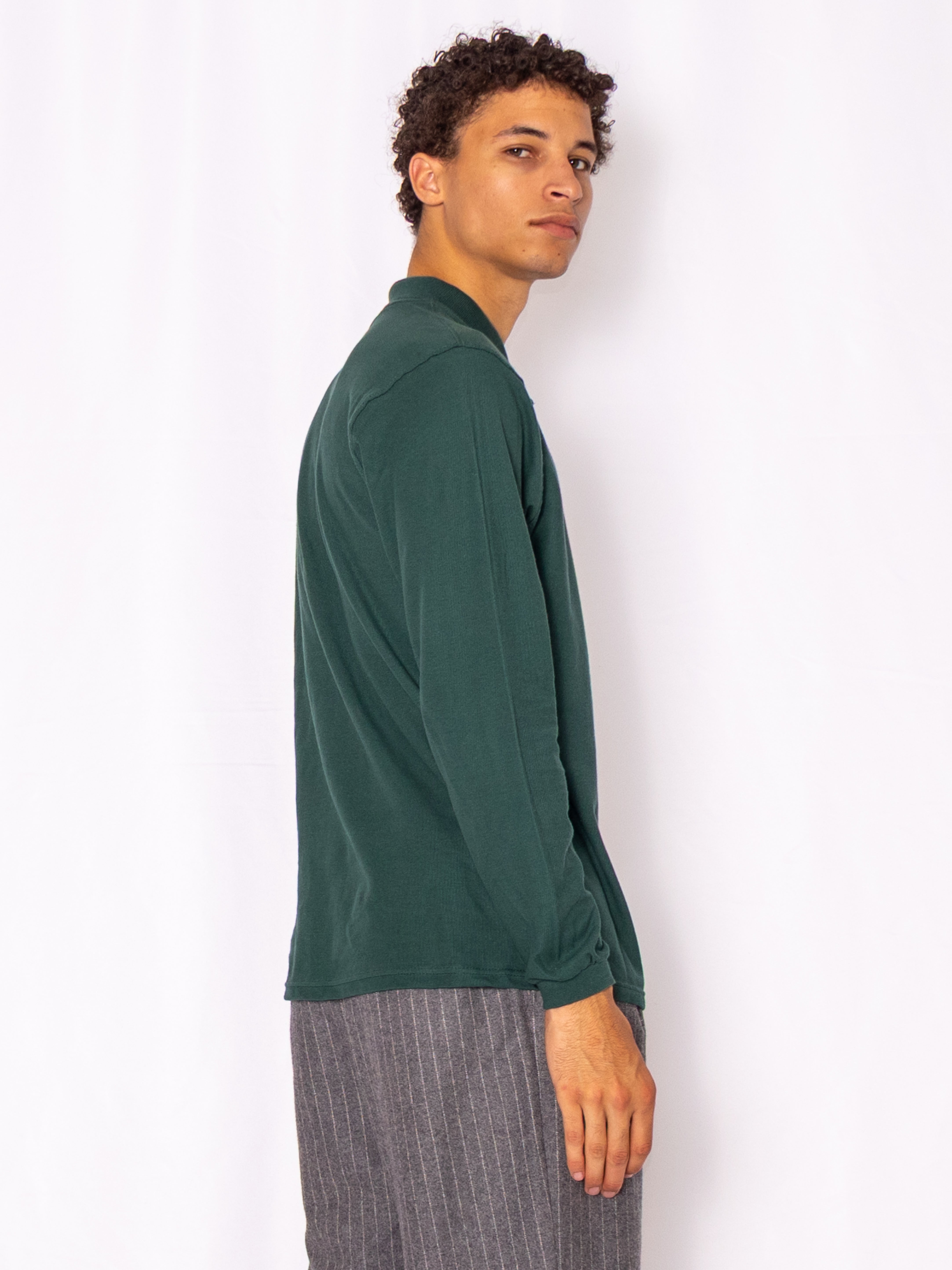 dark green