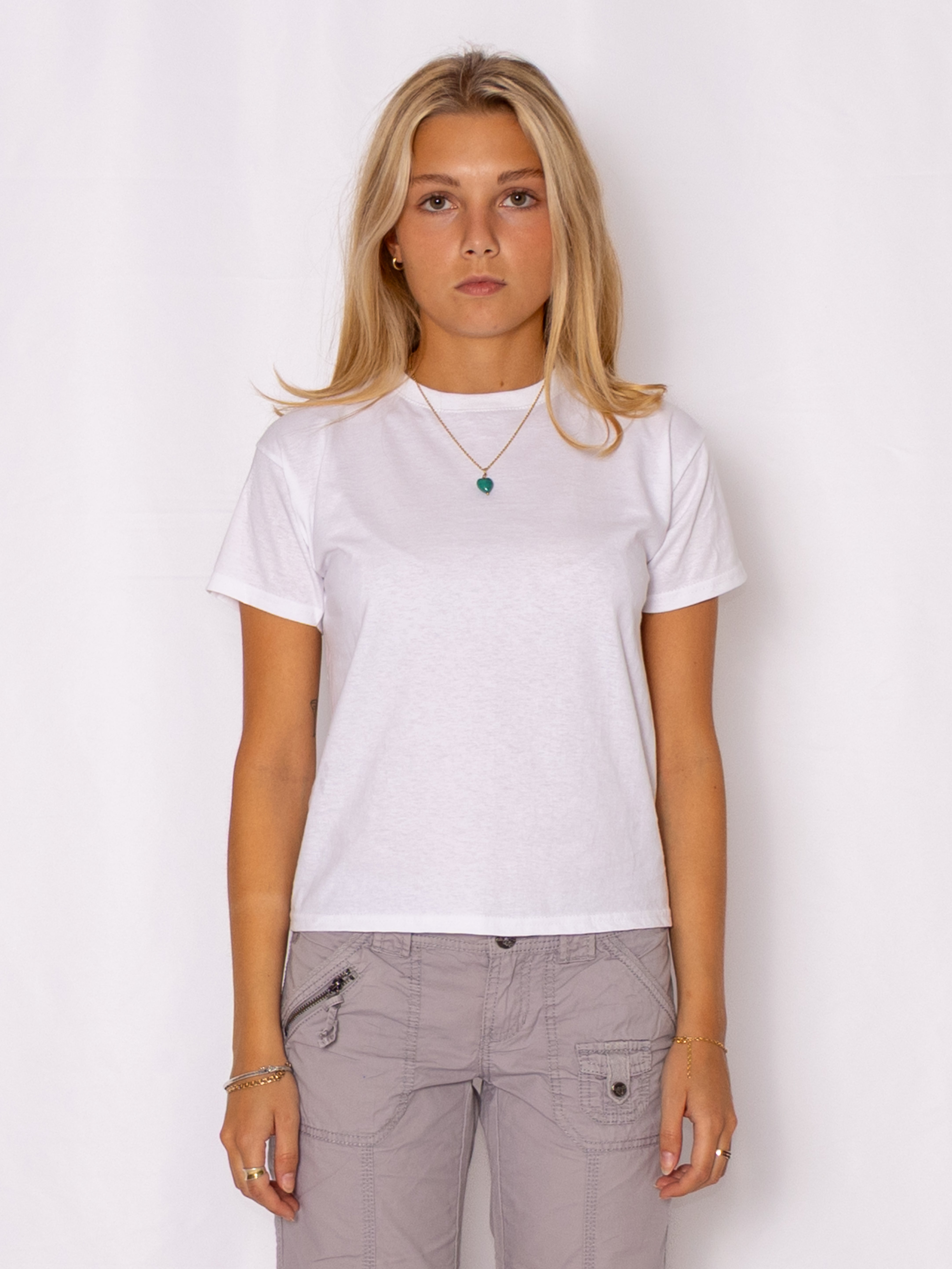 white | 161 | S | women