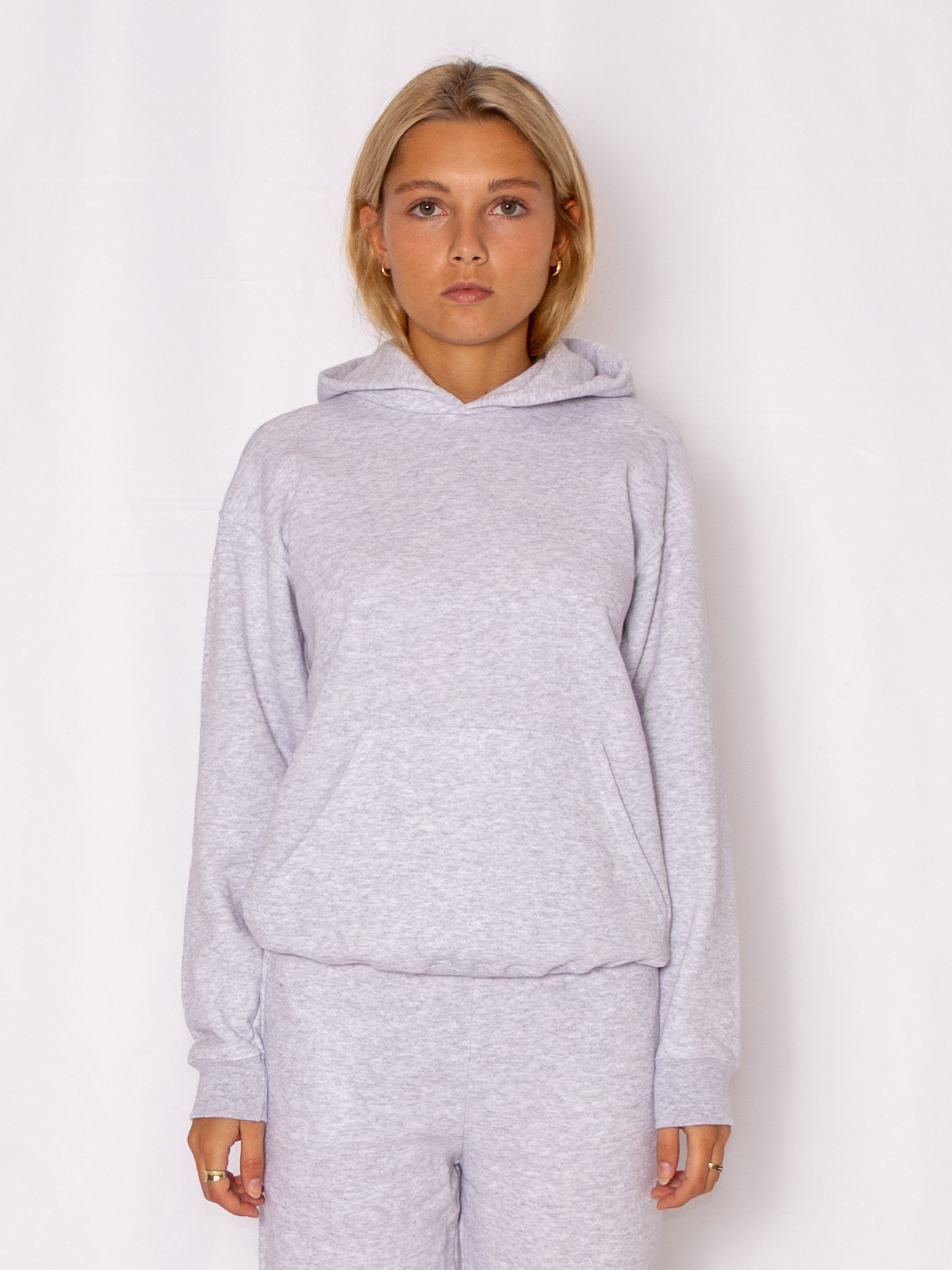 grey | 161 | S | women