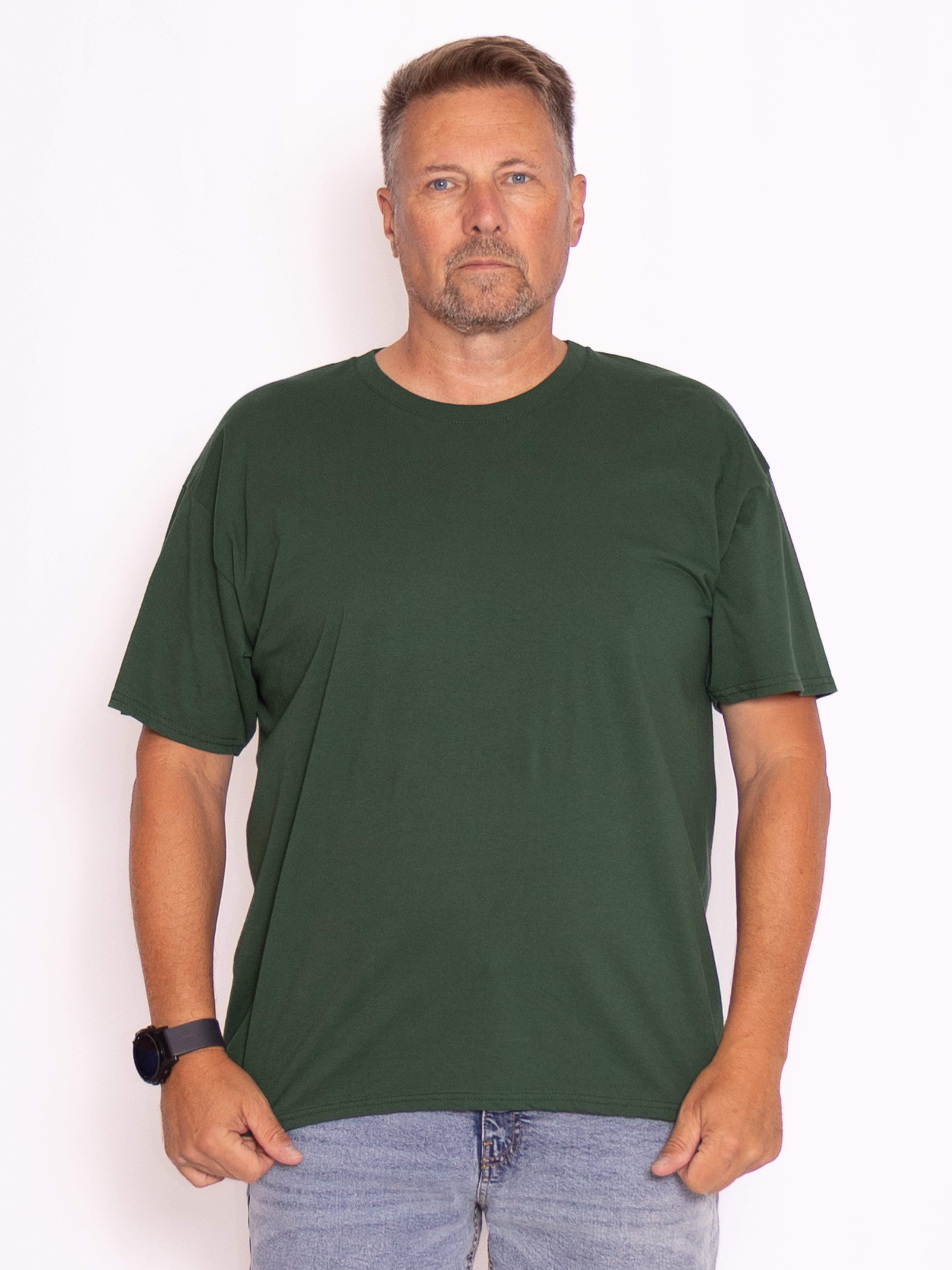 dark green