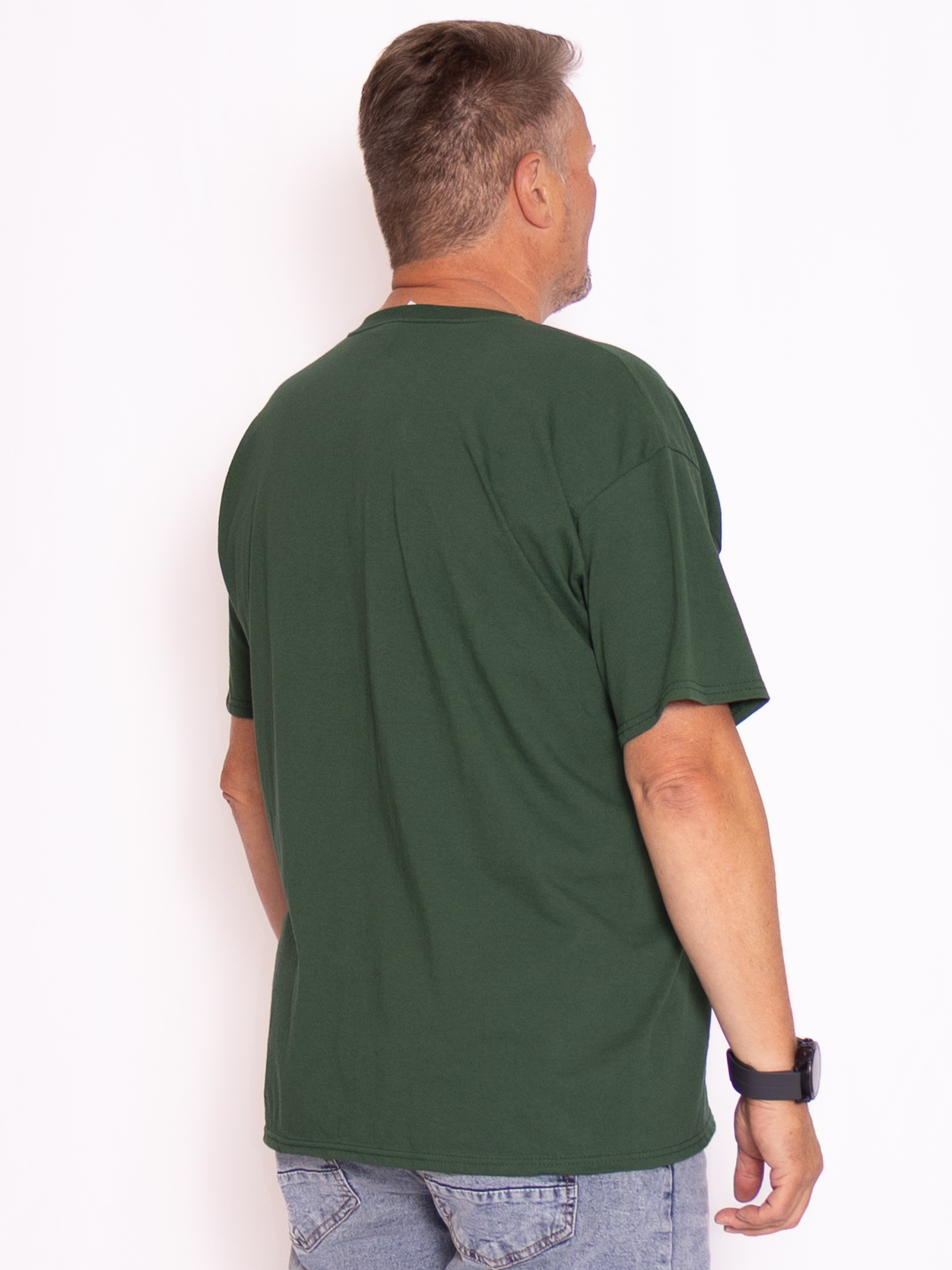 dark green