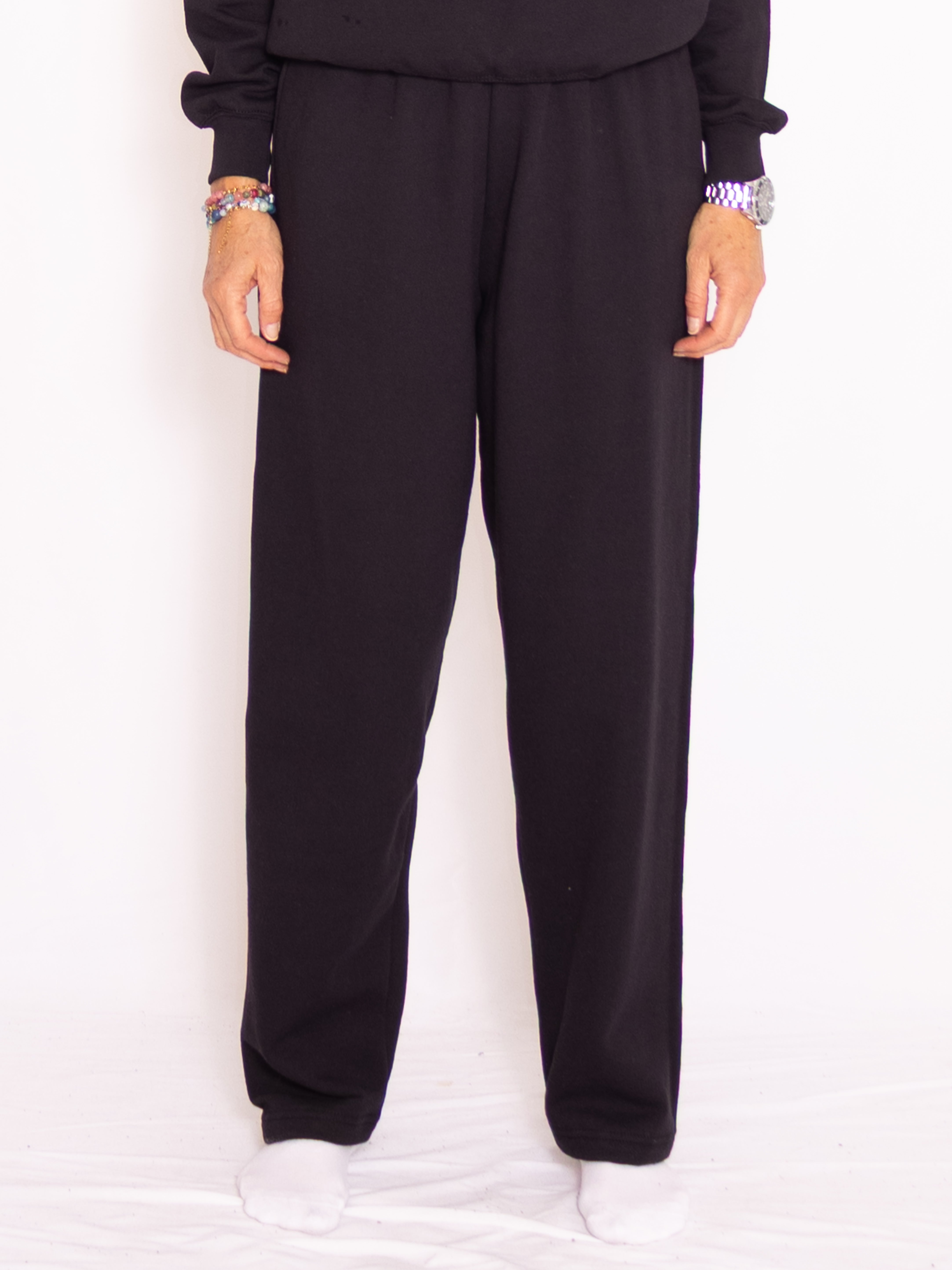 Sweatpants without Cuffs