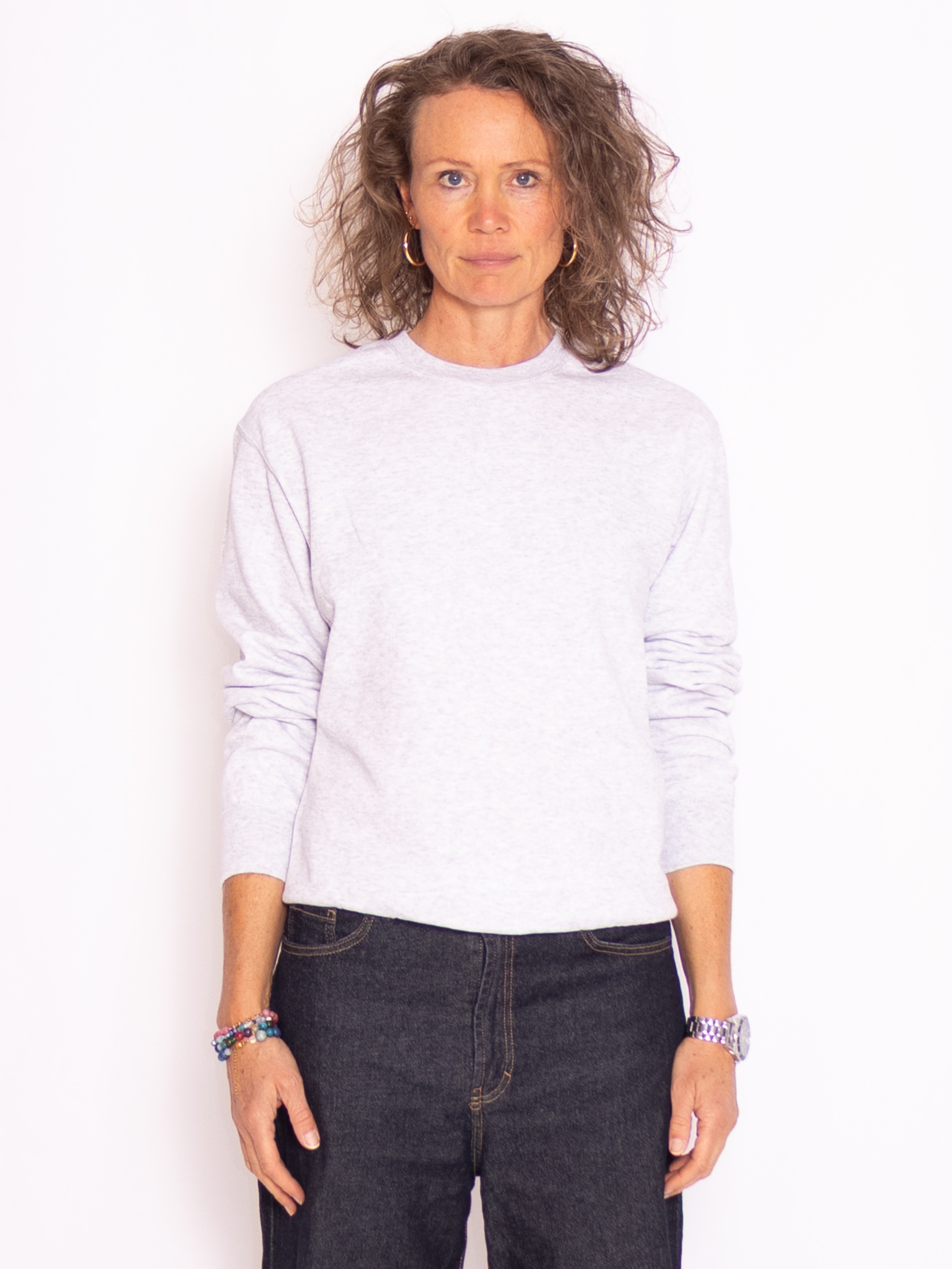 grey | 181 | M | women